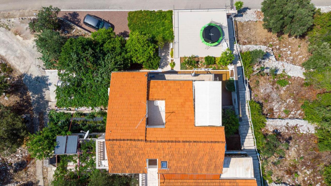 Villa Castello Zrnovo Exteriér fotografie
